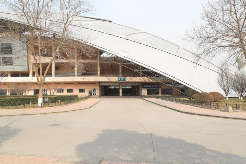 3.31郑州房车展场地河南省体育中心 WLH_3490