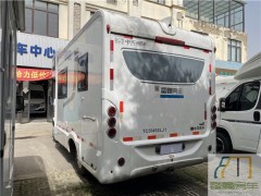 中天 16款中天依维柯褒迪C型房车