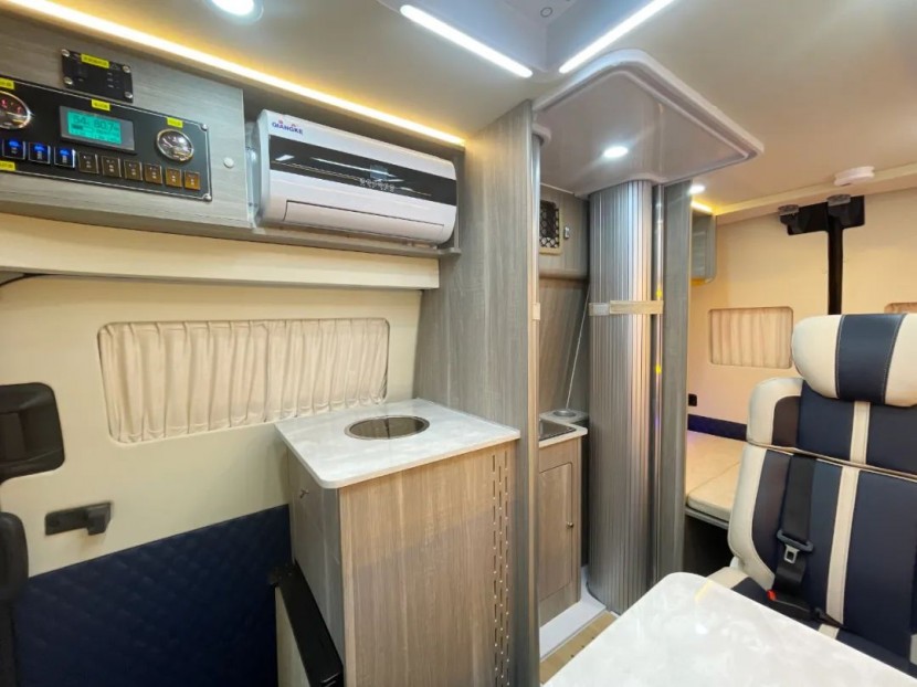 9月2日郑州房车展,新飞新全顺B型房车,新旅程,心飞扬!fce6be69200175559c669bab14bcf8cf