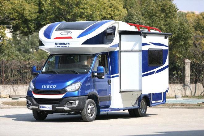 拓锐斯特依维柯C型欧风版TIC-611 56.6万起 2E1A4303