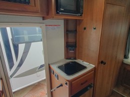 巨威 2019款5600LX