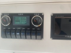 卫航房车 2021款V590 横床版