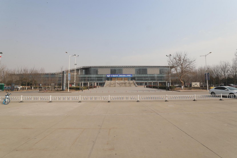 3.31郑州房车展场地河南省体育中心 WLH_3135