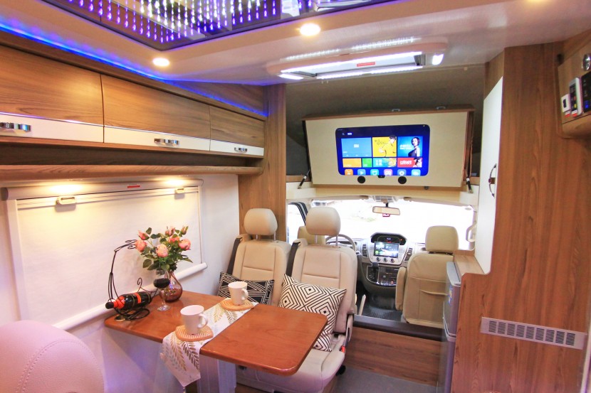 法美瑞大通L008-旅居版房车  40.8万元 IMG_7647