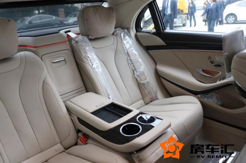 2020款英飒版奔驰S450L实拍，行政豪华轿车中的王者！24.jpg