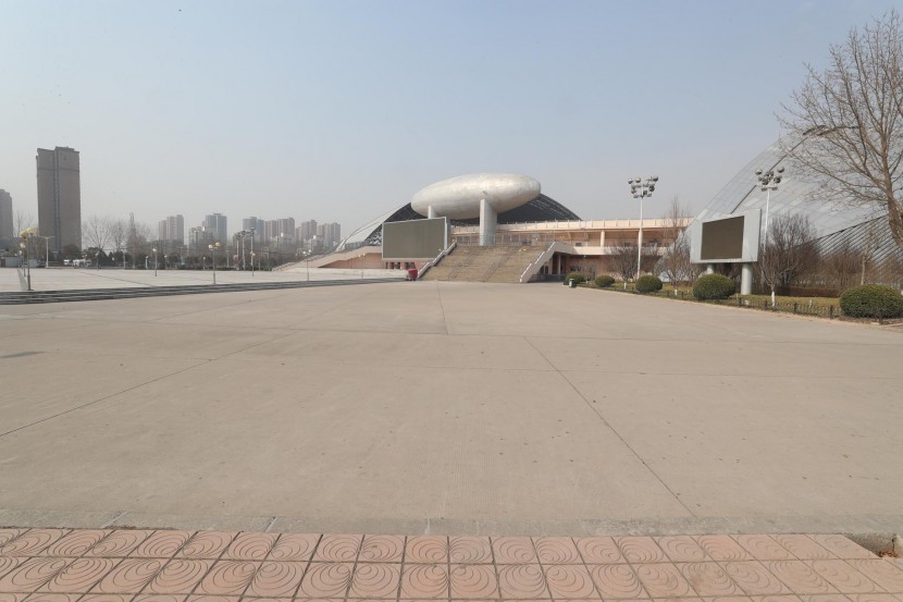 3.31郑州房车展场地河南省体育中心 WLH_2953