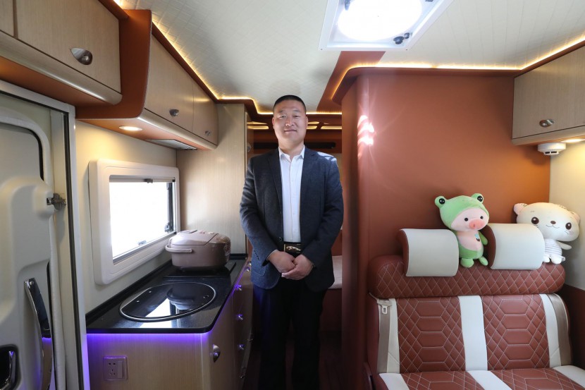 智森房车，房车中的“爱马仕”！整车纯手工打造豪华真皮软包，独具匠心！ WLH_4501