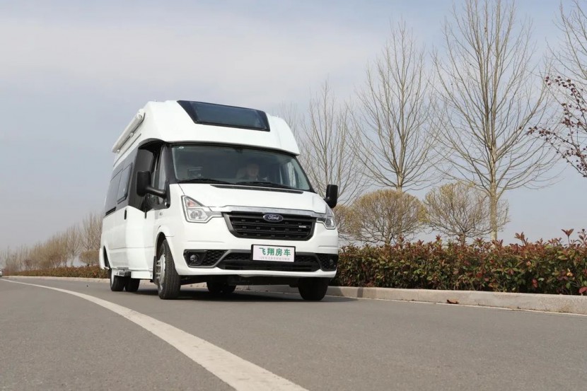 9月2日郑州房车展，飞翔房车铁C PLUS，旅行路上的最铁拍档！ 图片 5