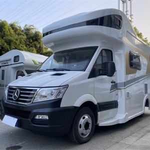 亚星 21款C型房车