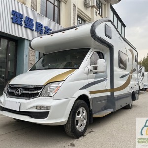 上汽大通 2019款上汽大通RV80C型旅居房车