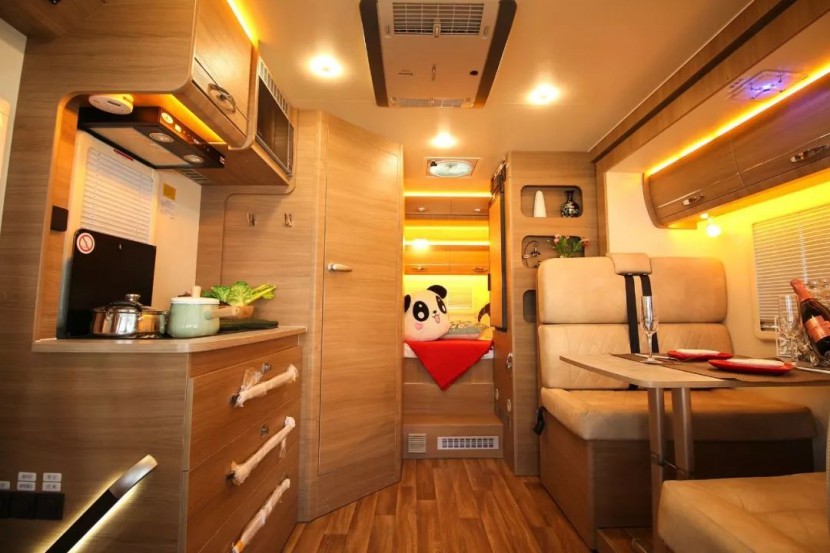 旌航房车巍浩(WH-593-IV)auto_3584