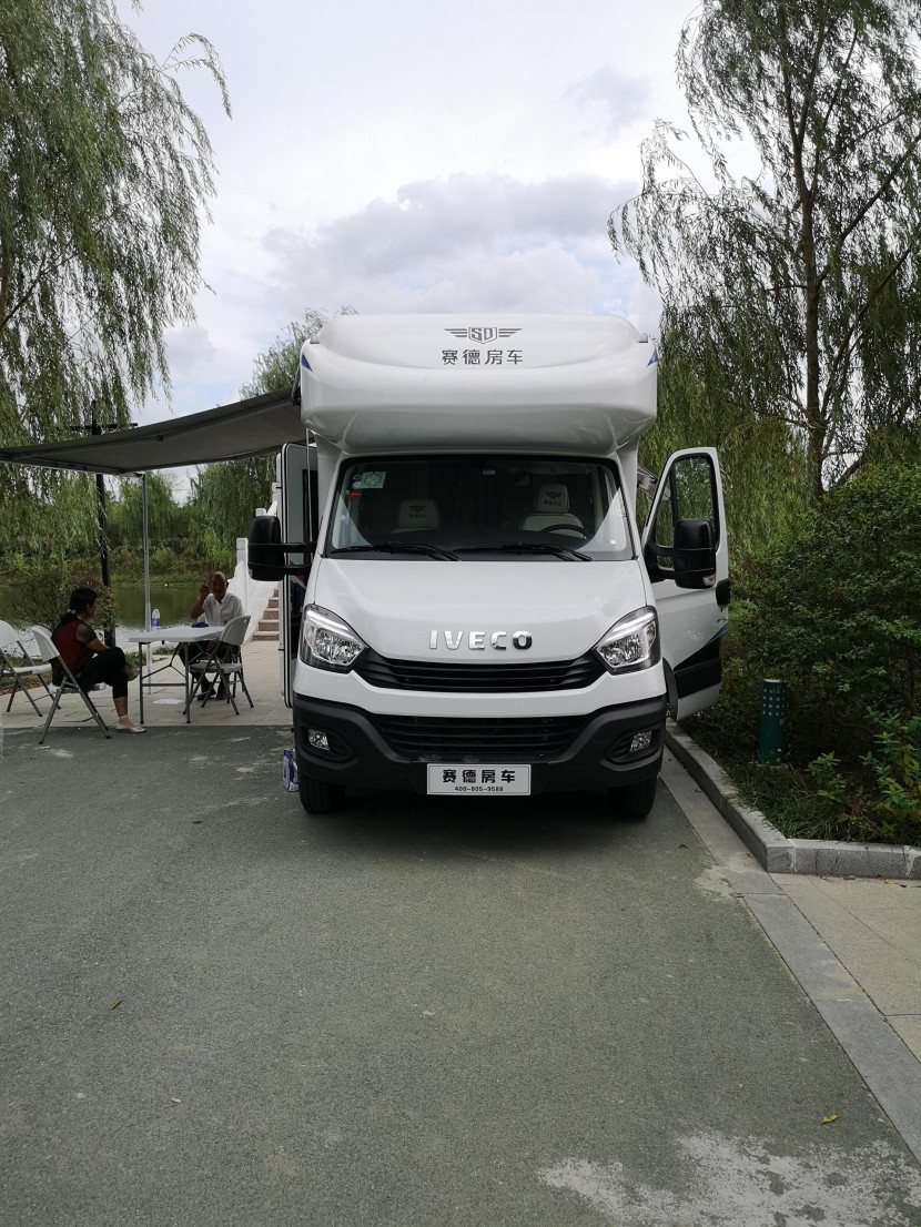 赛德房车国产依维柯C型房车 50.8万 微信图片_20180910204458