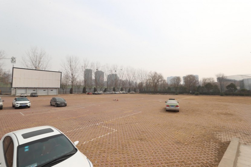 3.31郑州房车展场地河南省体育中心 WLH_2825