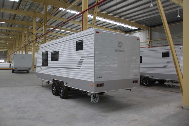 戴德隆翠R19B国内营地版拖挂房车 15.5万元 IMG_1111
