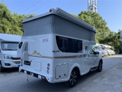 齐星 2022 款大通T70四驱越野全升顶皮卡房车