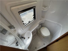 上汽大通 19款RV80 C型房车