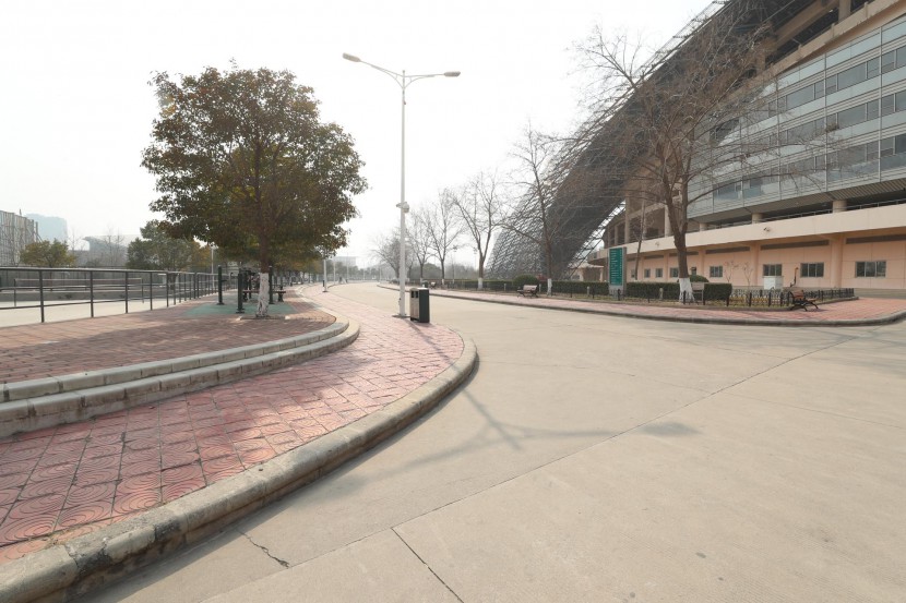 3.31郑州房车展场地河南省体育中心 WLH_2919