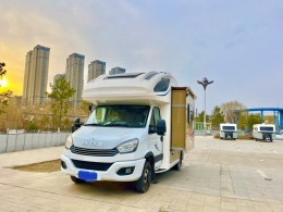 旌航房车 593-II后进门侧拓展