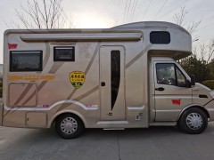 依维柯C型拓展房车出售 依维柯新宝迪
