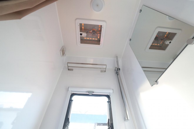 拓锐斯特欧亚版TIC——601  51.8万元 WLH_8621