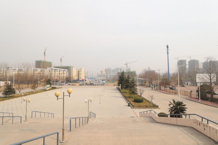 3.31郑州房车展场地河南省体育中心 WLH_2854