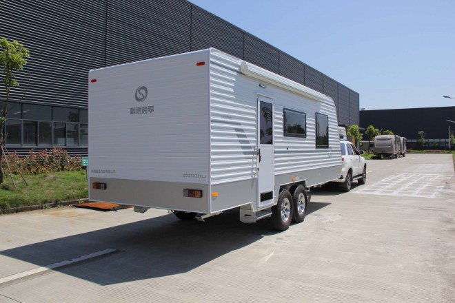 戴德隆翠R19B国内营地版拖挂房车 15.5万元 IMG_9258