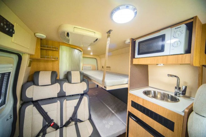 宇通房车B313房车｜加班奋斗再登热搜，完美生活究竟是哪样？图片