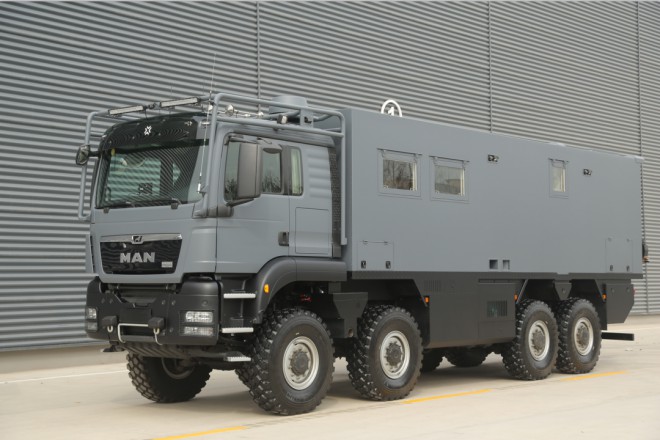 ​诺马迪森越野房车“拍了拍”即刻出发的你