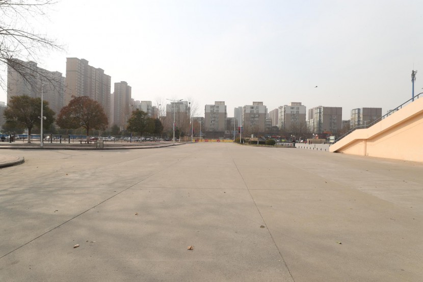 3.31郑州房车展场地河南省体育中心 WLH_3470