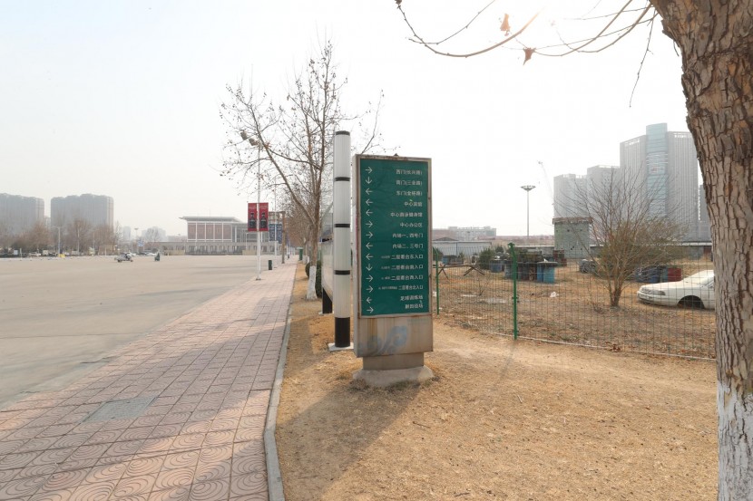 3.31郑州房车展场地河南省体育中心 WLH_3554