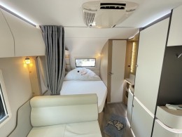 瑞弗房车 D470
