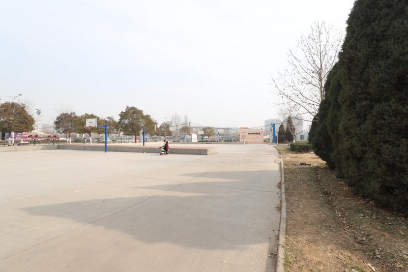 3.31郑州房车展场地河南省体育中心 WLH_3352