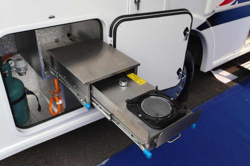 赛德房车国产依维柯C型房车 50.8万 WLH_1815