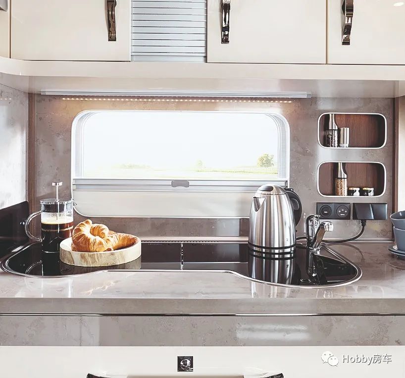 Hobby房车|卓越版540FU，品质和“感觉”都在线的一款拖挂房车！!图片