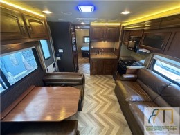 福特 14款福特辉鹰限量版房车