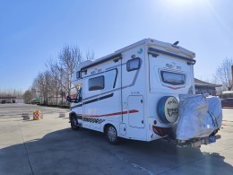 瑞弗房车 2023款双拓展巅峰版