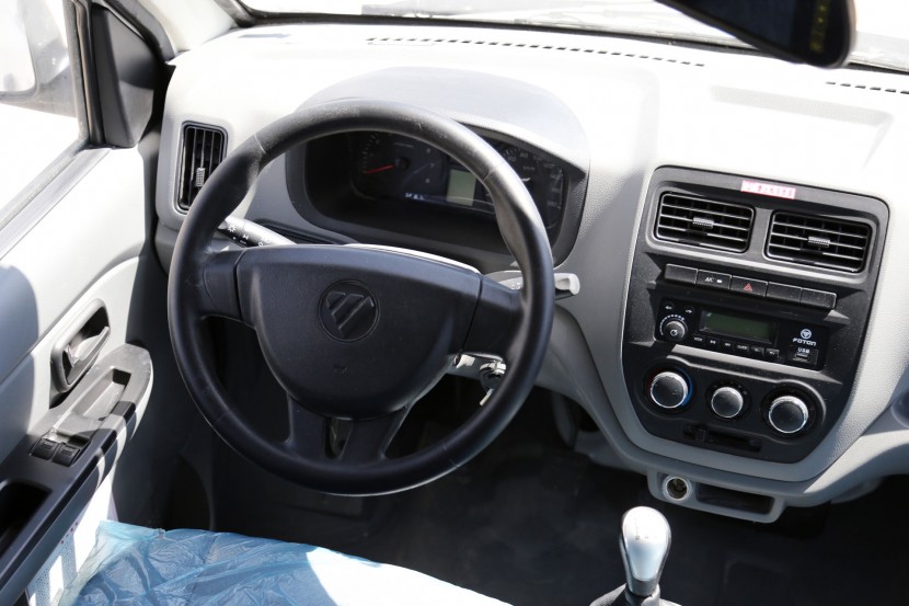 新飞房车新伽途旅居版 13.98万元 IMG_9567