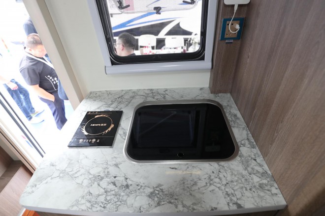 赛德房车国产依维柯C型房车 50.8万 WLH_1797