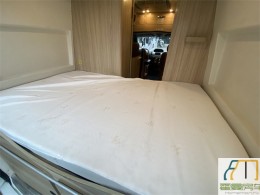 上汽大通MAXUS房车 17款大通V80原厂房车