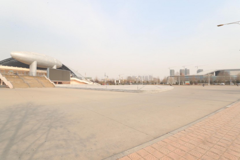 3.31郑州房车展场地河南省体育中心 WLH_3539