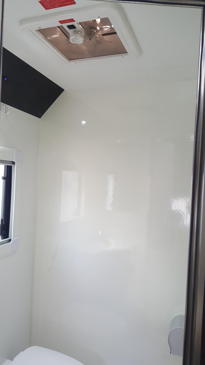 36.8万元起 盛弘房车大通C型自动挡房车 12