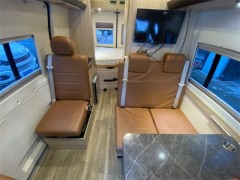 2018款 上汽大通 MAXUS 旅行家V80 原厂房车 V80B