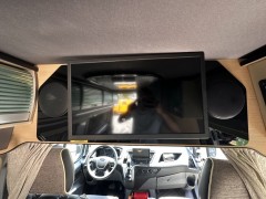 江铃房车 2020款小野牛 六座白色