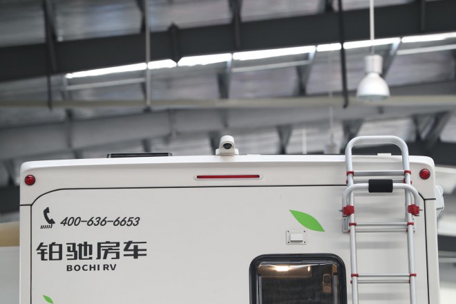 精致欧式风格、高端商务元素，“铂驰旅行家”单拓展房车 WLH_7260