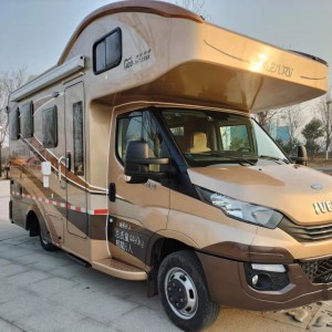 宇通 2018款C630尊享版双拓房车