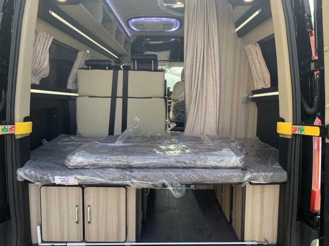 福客特房车2020款“黑骑士”商旅版36.15万1ff59947fce048ca9c0dac0a48f3f6c1