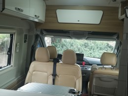 舜宇房车 2022款加长轴超高顶对卡座