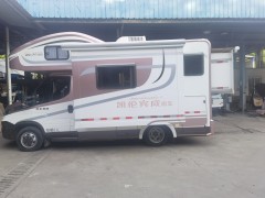宇通 进口依维柯