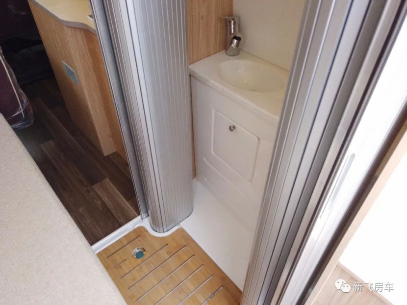 727a2902909a919d72c92aefee23b13f