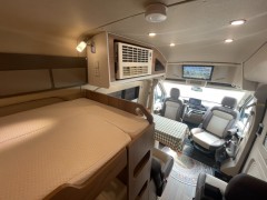 上汽大通MAXUS房车 2021款旅行家V90 豪华版